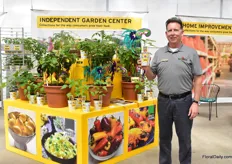 Tim Duffin of Burpee presenting Sweet Pepper Mardi Gras Fun Orange. The Mardi Gras Series offers four colors that can be grown together in one large container for a colourful patio display. “They are well matched in habit and timing across all colors.”